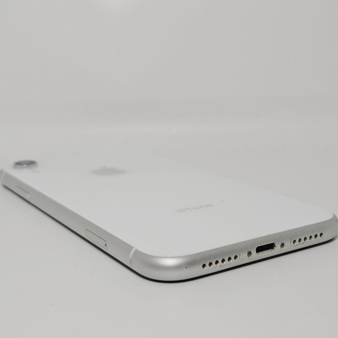 美品 動作品 iPhone XR ホワイト 128GB 本体