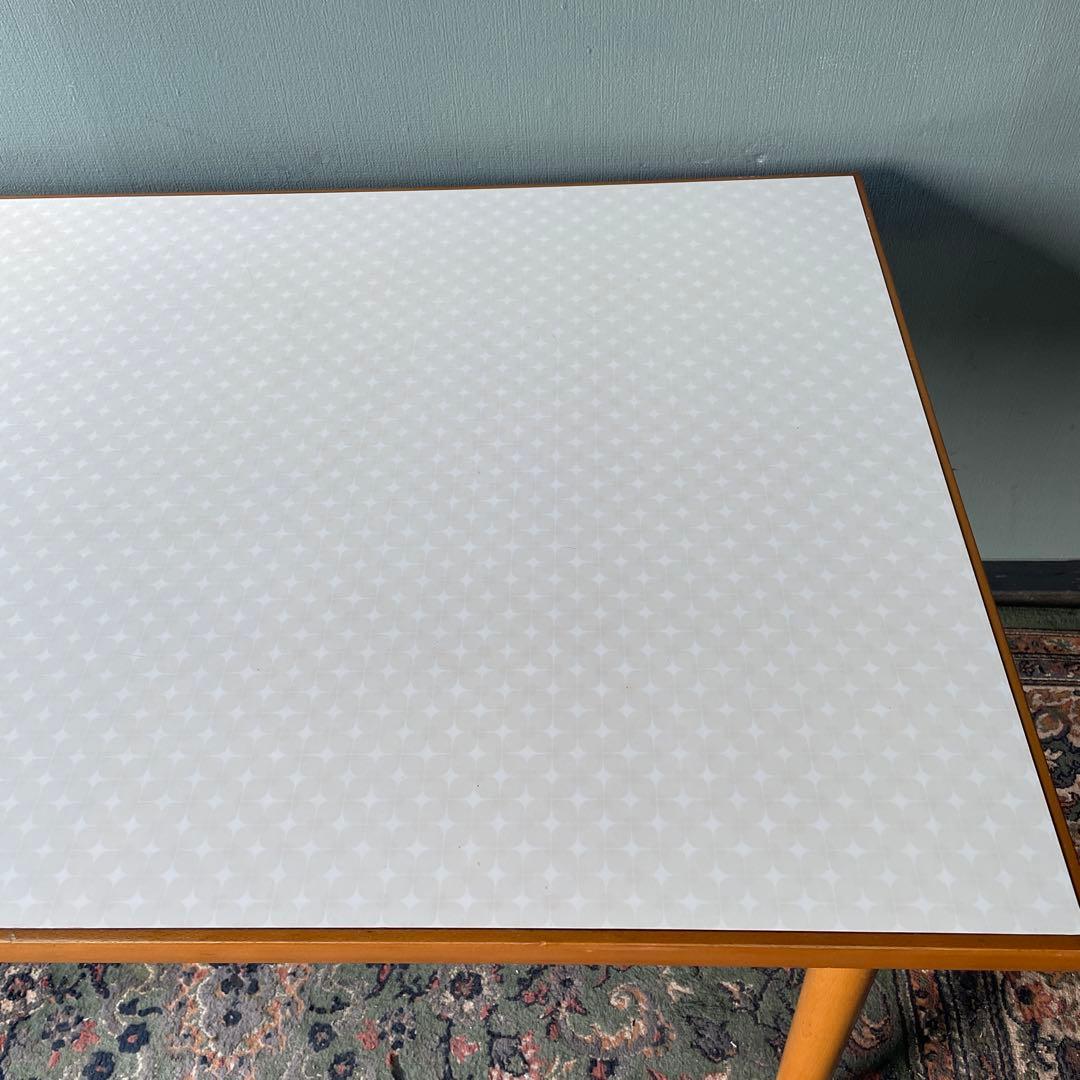 昭和レトロ　ミッドセンチュリー　北欧ヴィンテージ風　ダイニングテーブル