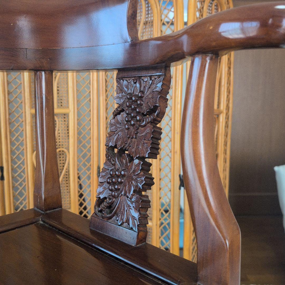 彫刻入り木製アジアン家具 約80cm(椅子.1脚)