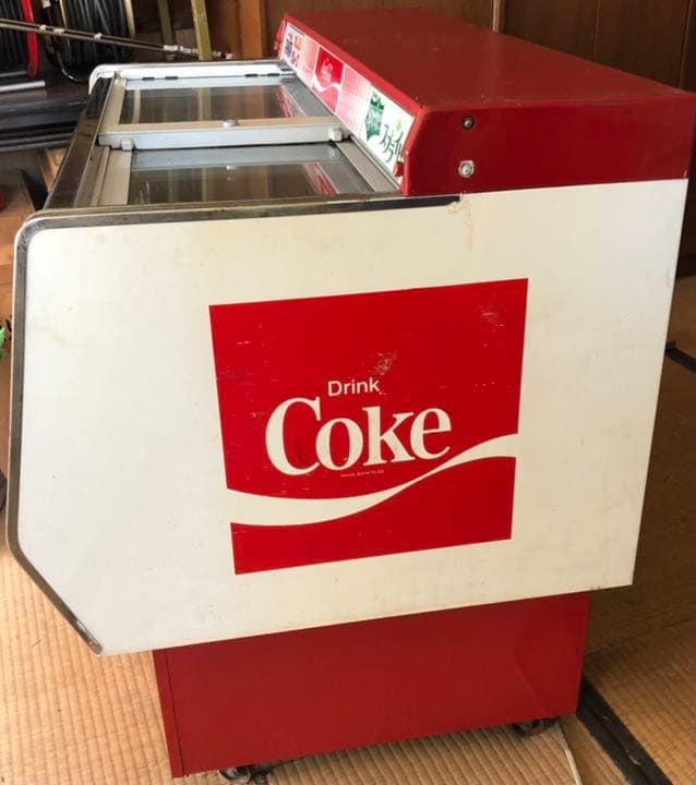 コカコーラ冷蔵ケース