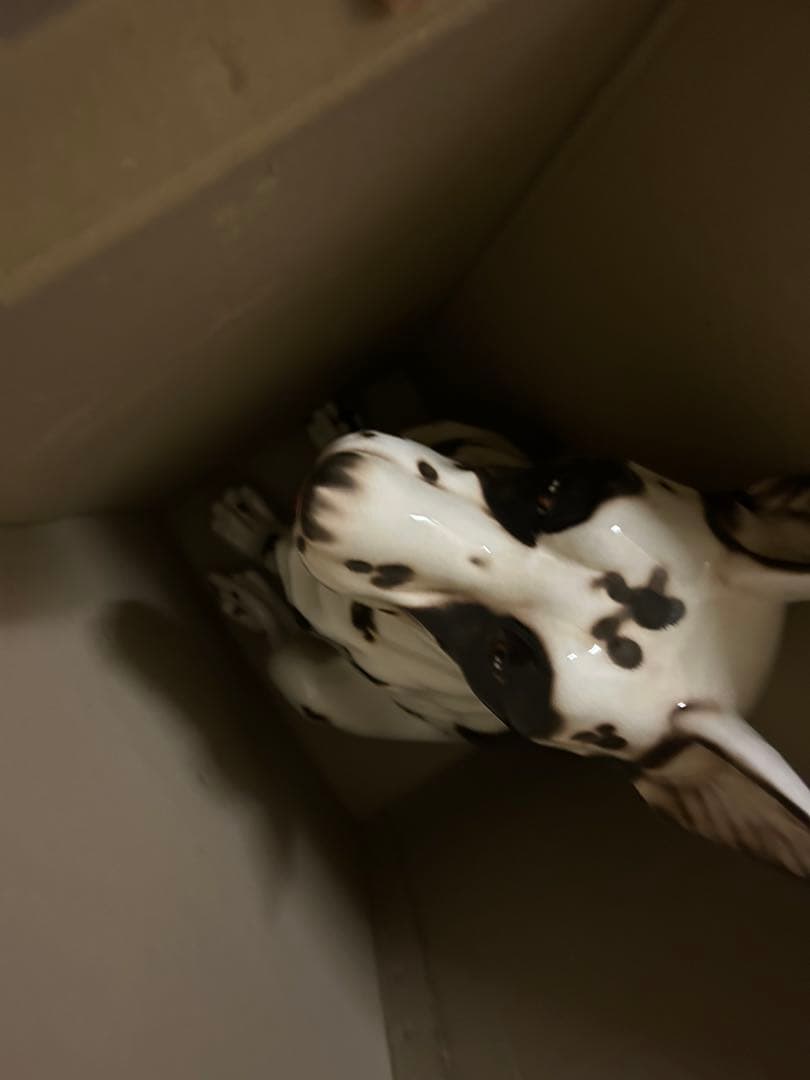 新品　グレートデン　犬の置物　オブジェ　陶器