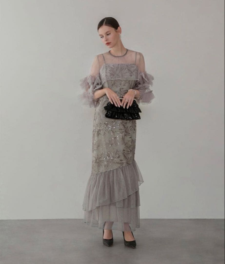 leja フリル付き パーティードレス