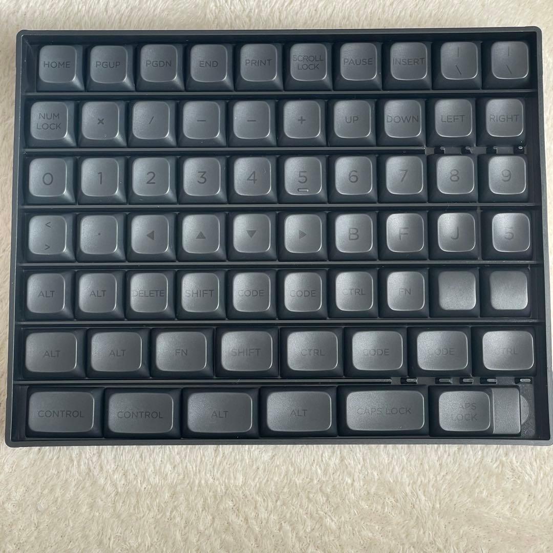 Keyreative　PBS Black on Black　キーキャップ　難あり