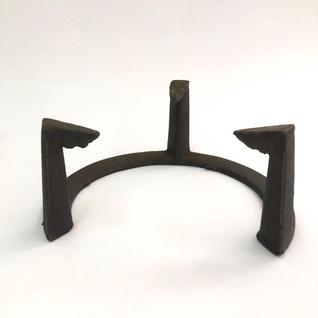 茶道具 風炉 五徳付 敷板 荒目板 鉄器製五徳 火鉢道具 キャンプ用品 炭道具