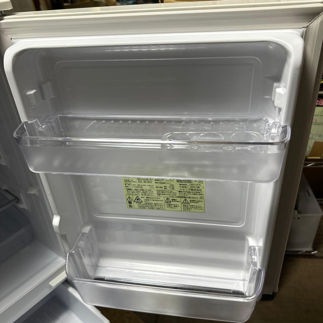 SHARP 冷蔵庫 ホワイト SJ-D14E-W （2019年式・137L)