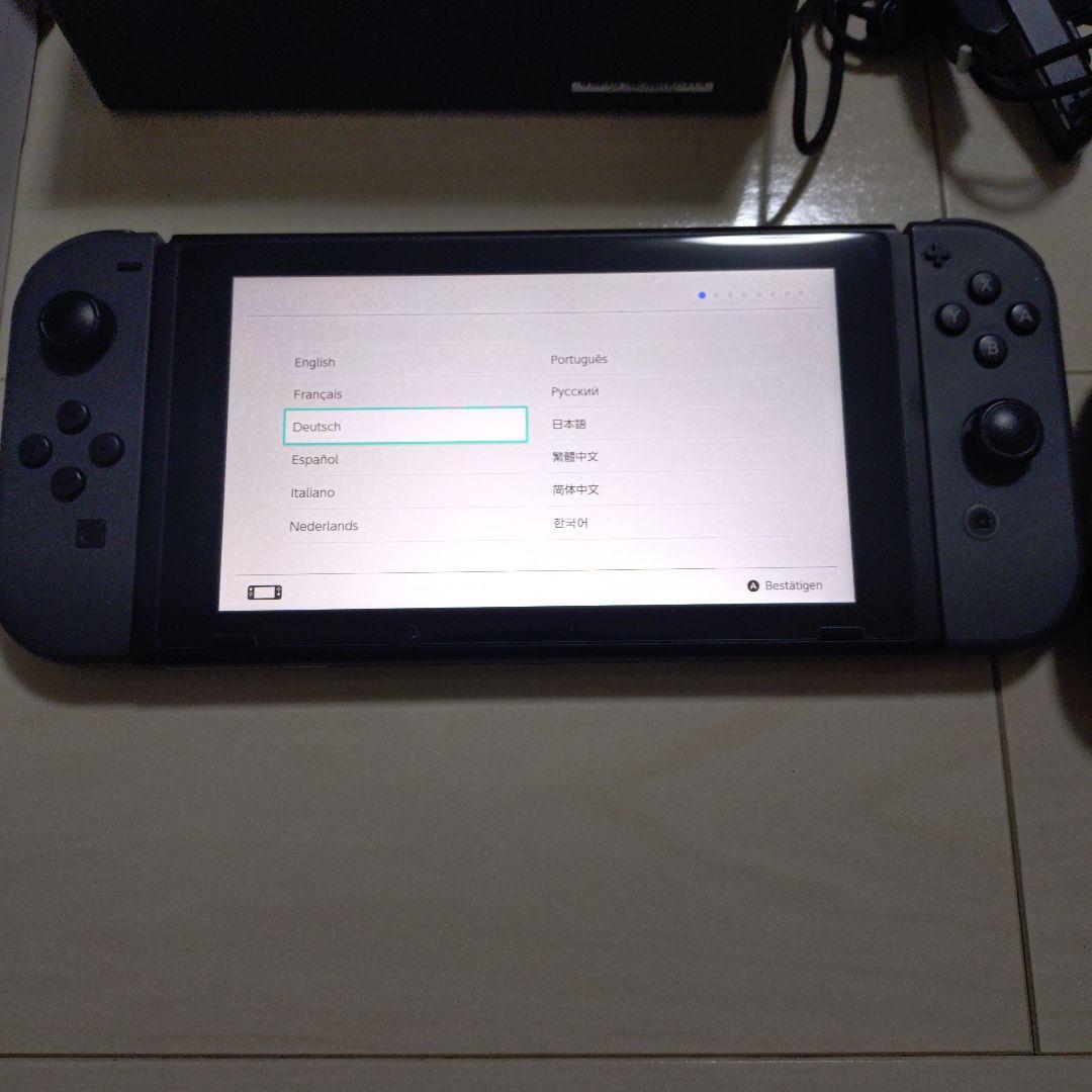 Nintendo Switch 本体 グレー Joy-Con付き　おまけ付き