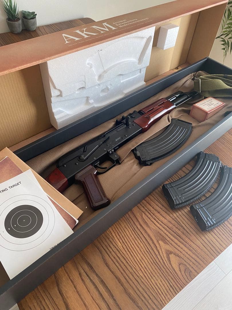 ざきみー東京マルイ　AKM ガスブロ　マガジン3本＋おまけ付き