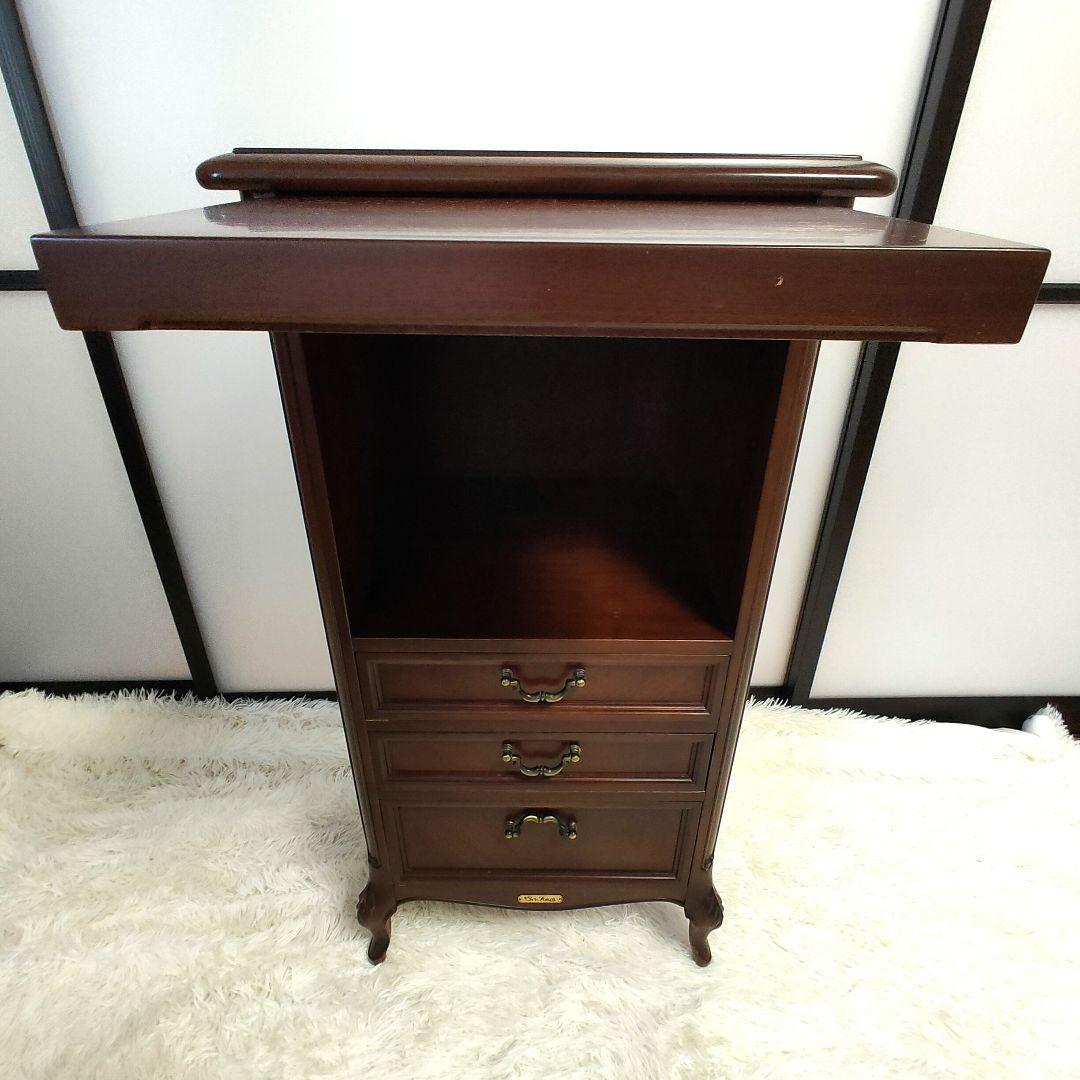 送料込み◎サイドチェスト　Sri　Tokai　東海家具　国産　猫足　アンティーク