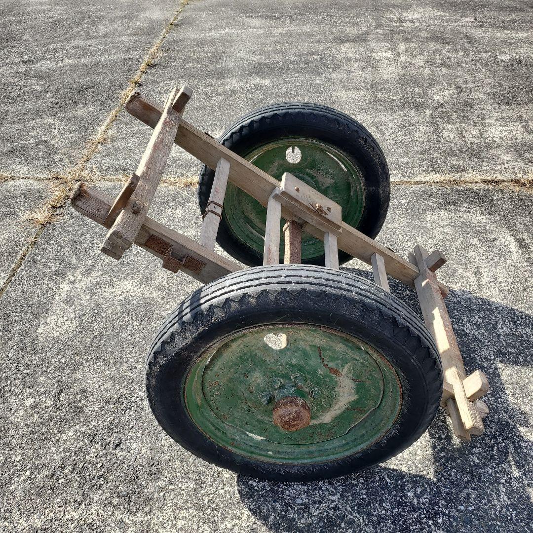 レトロ牛引き台車 木製大八車