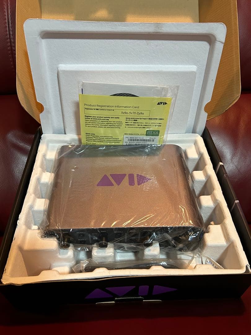 新品に近い Avid Mbox 4x4オーディオインターフェイス 動作確認済み