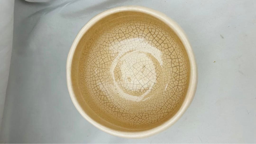 白楽茶碗　菖蒲の絵　茶碗　伊東桂楽作　桐箱　共箱　茶道具