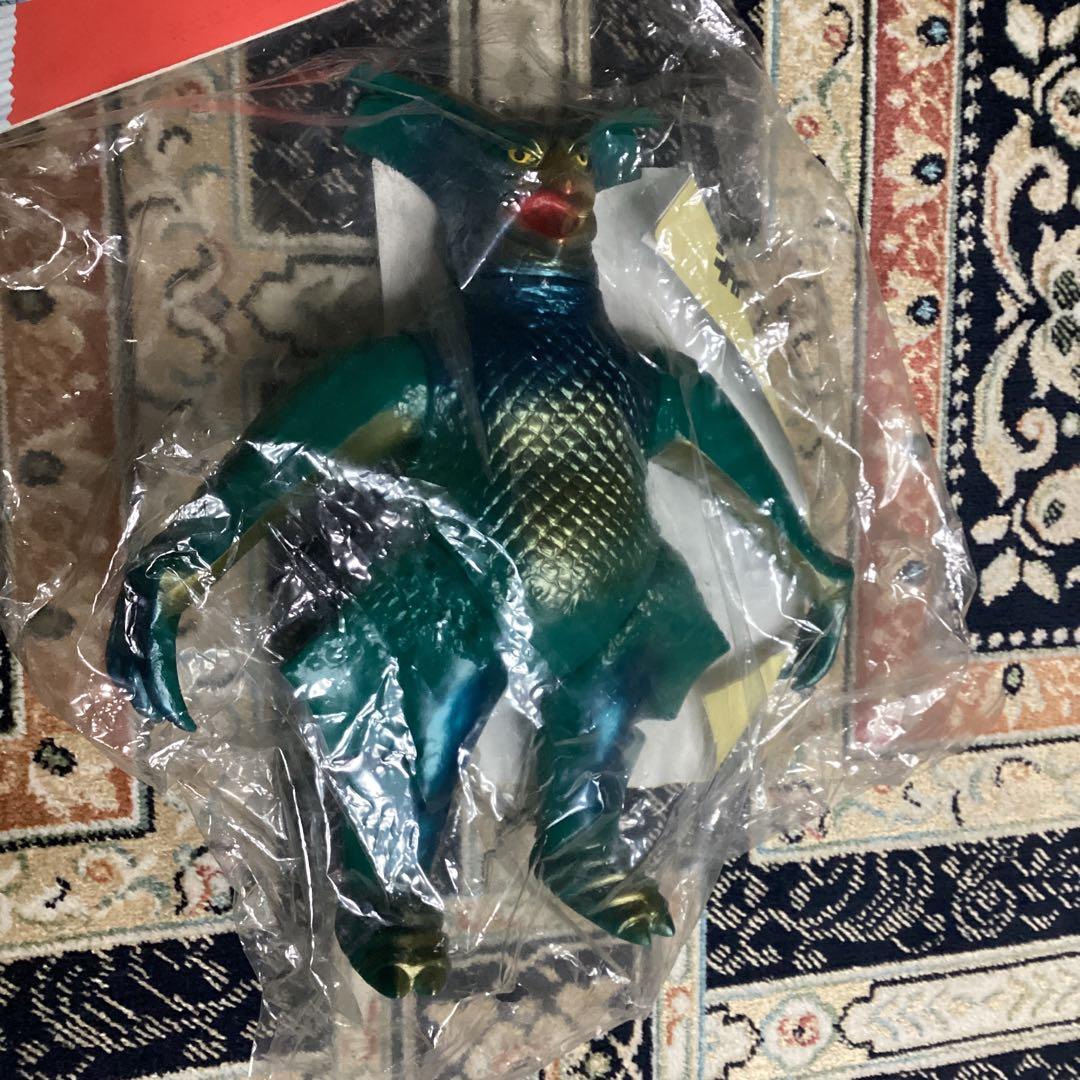 ベアモデル　ギエロン星獣　新品未開封　売り切り現状渡し