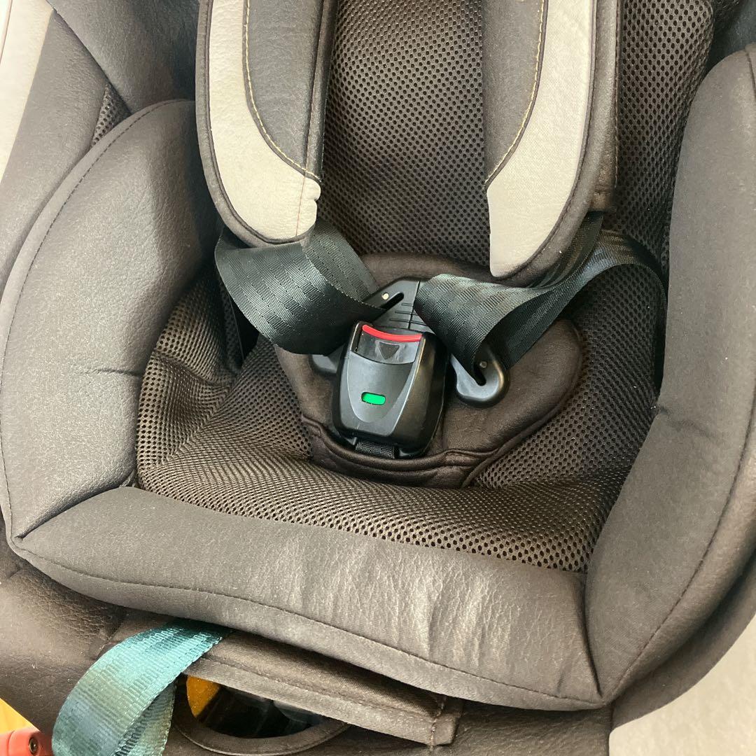 【極美品】コンビ ネルーム エッグショック NF600 チャイルドシート