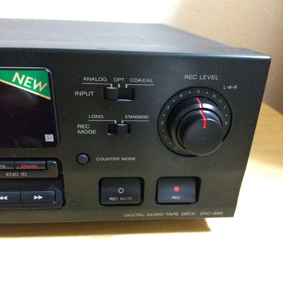 SONY DTC-690　DATデッキ 　 DATレコーダー　リモコン付