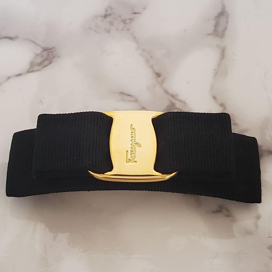 【美品】Salvatore Ferragamo バレッタ アクセサリーフェラガモ