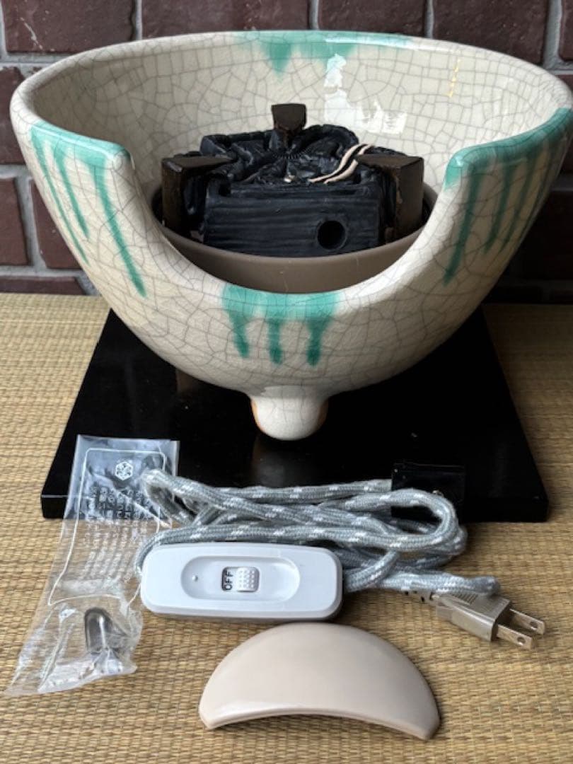 茶道具 野々田商店緑釉掛さつま織部紅鉢型風炉型電熱器炭型ヒーター香入敷板・紙箱付