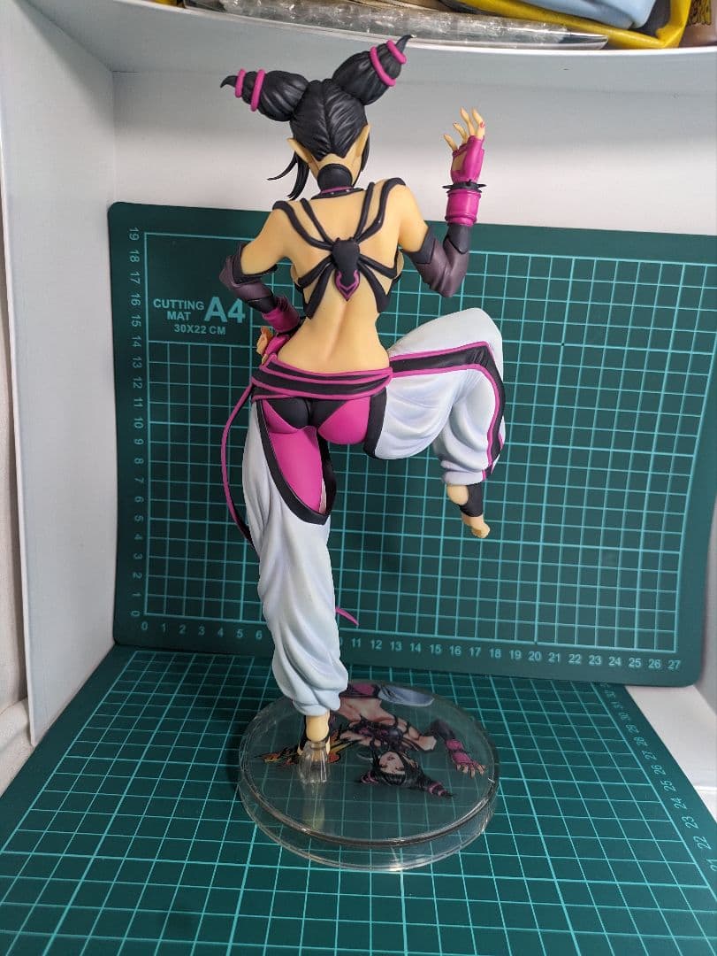 【箱無し】ストリートファイター　美少女　ジュリ　フィギュア