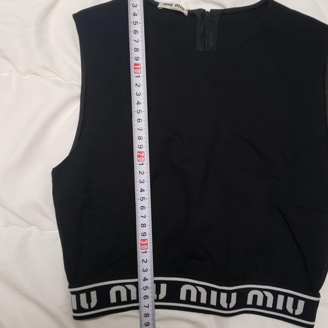 Miumiu ロゴ　タンク