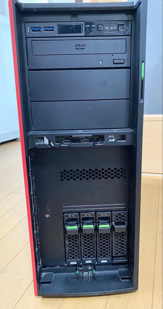 富士通Server PRIMERGY TX1330 M4 Xeon E-2124