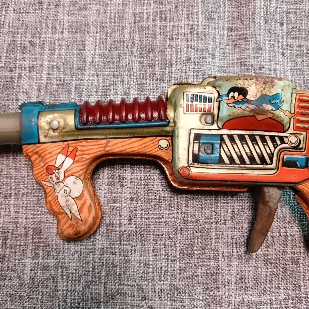 W3 ワンダー　スリー　トミーガン