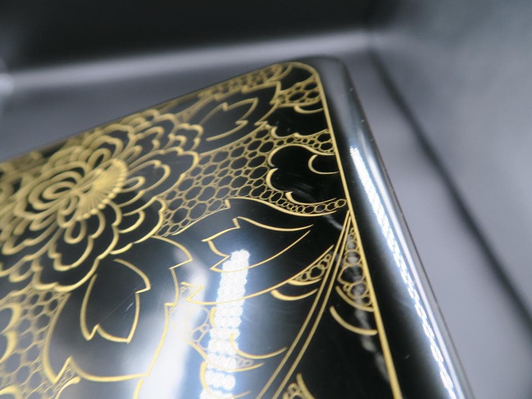 【輪島塗】沈金牡丹彫 三段重箱 六五重 内朱塗 天然木 共箱