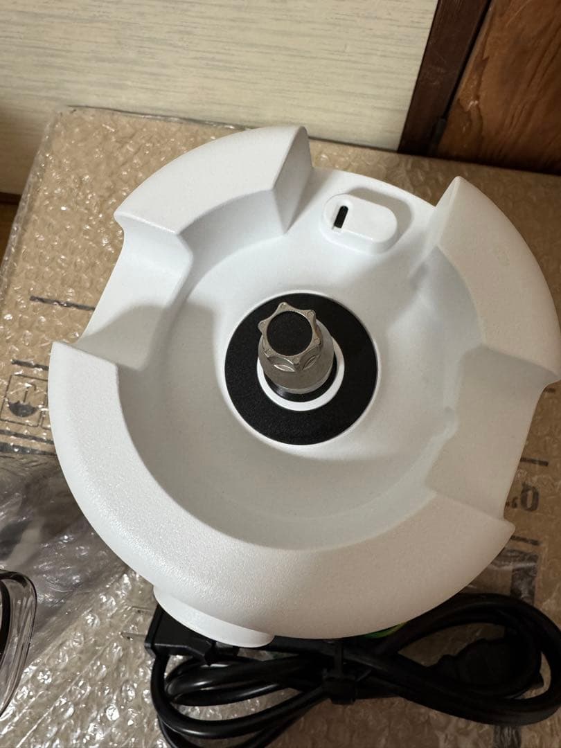 M01 Hurom ジューサー ホワイト スロージューサー H310A