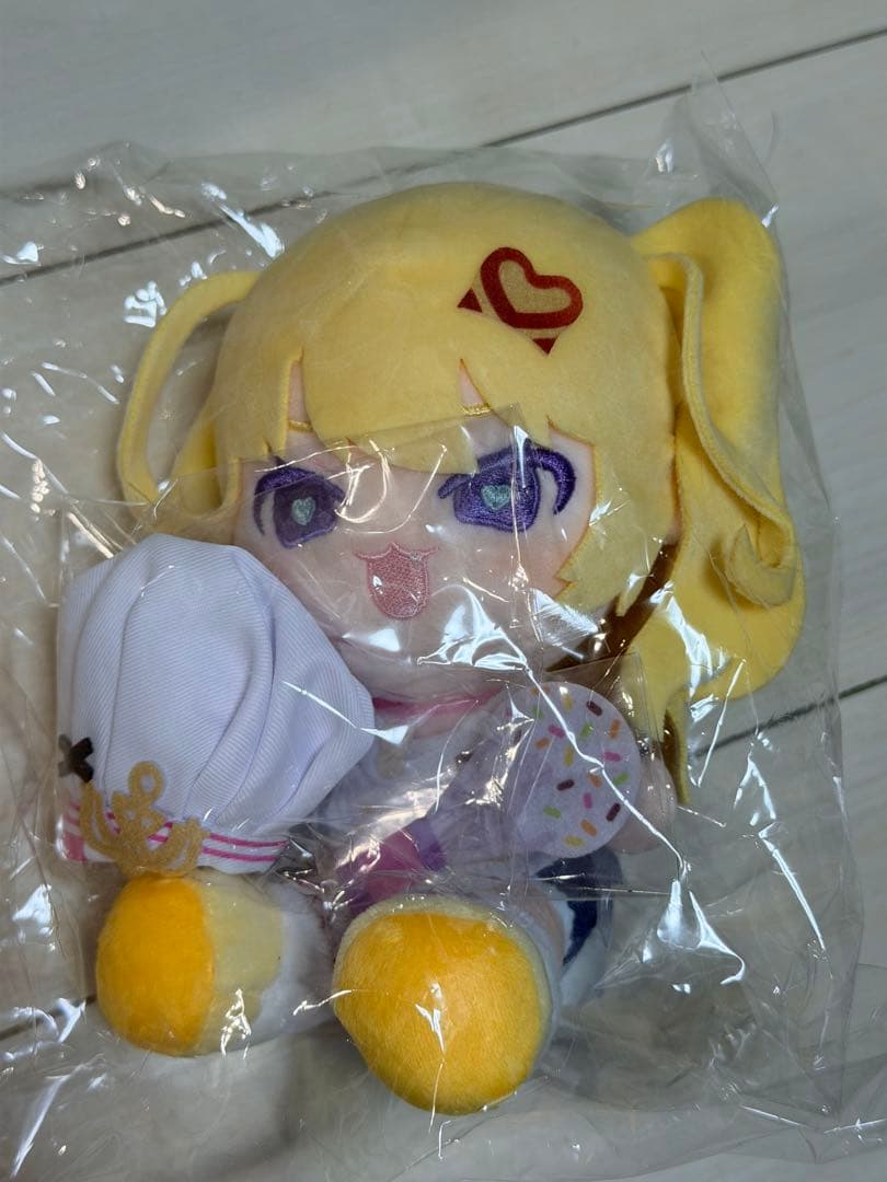 【難あり】アズールレーン バッチ アニバーサリーイラスト Ver.ぬいぐるみ付き