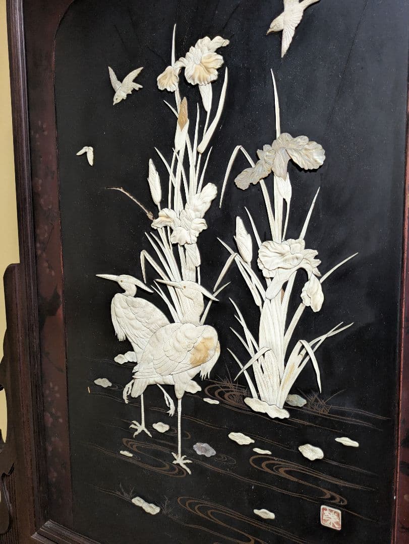 木製 黒漆塗り 螺鈿細工 衝立