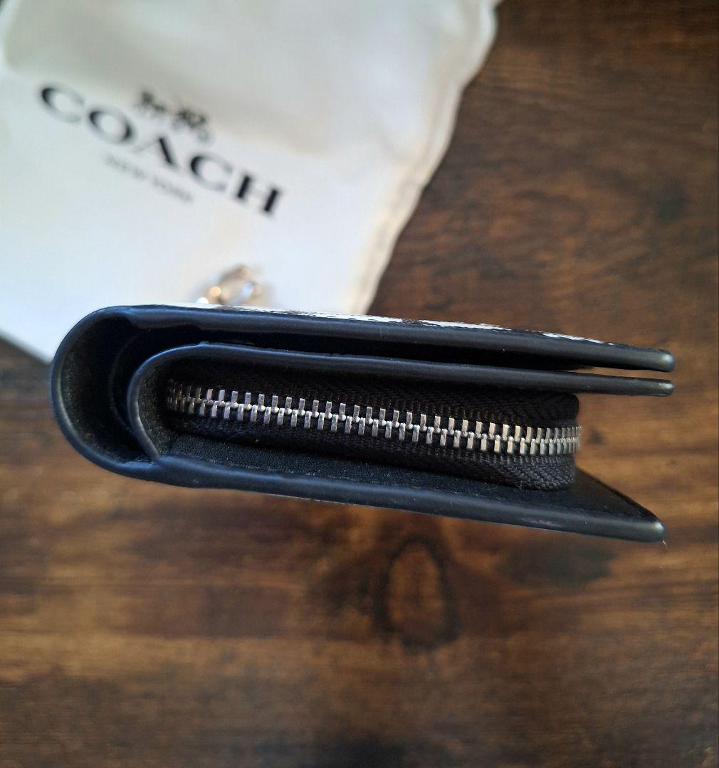 超美品 COACHコーチ 財布 アニマル ブラック&ホワイト