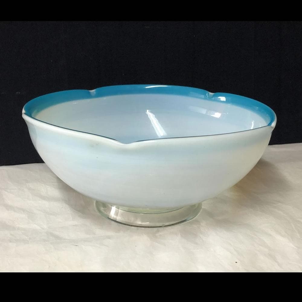 e2254 乳白ガラス 鉢 口径21.5cm ガラス鉢 乳白色 硝子鉢