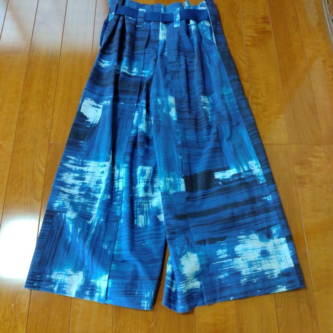 イッセイミヤケ　総柄ワイドパンツ