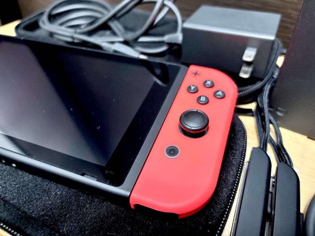 1*)様 【動作確認済み】Nintendo Switch 本体＋microSDカ