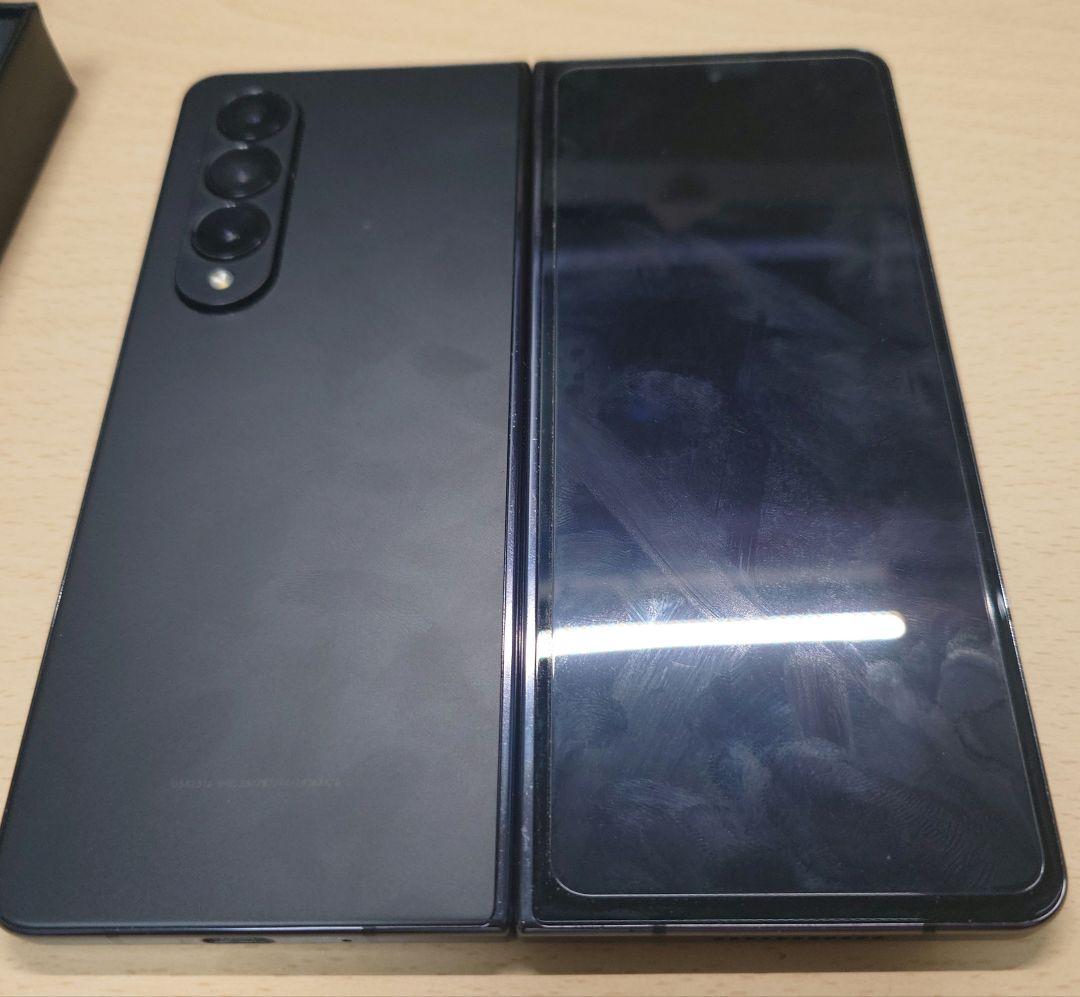 ジャンク品Galaxy Fold4 256GBモデル 韓国版 SIMフリー