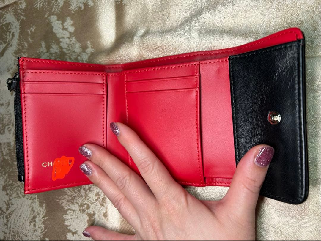 【くうページ】上質本革三つ折り財布/フラグメントケース