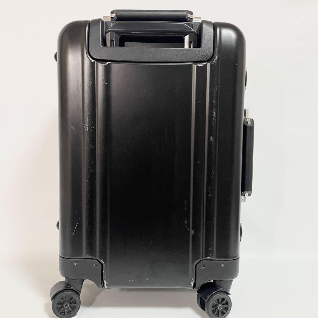 ゼロハリバートン　アルミキャリーケース　ブラック