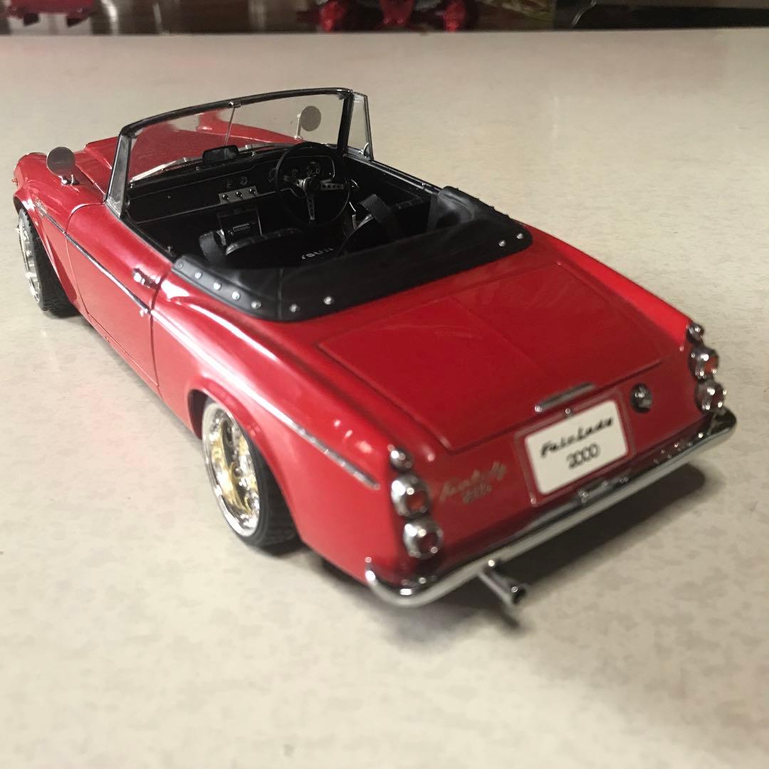 1/18オートアートSR311フェアレディ