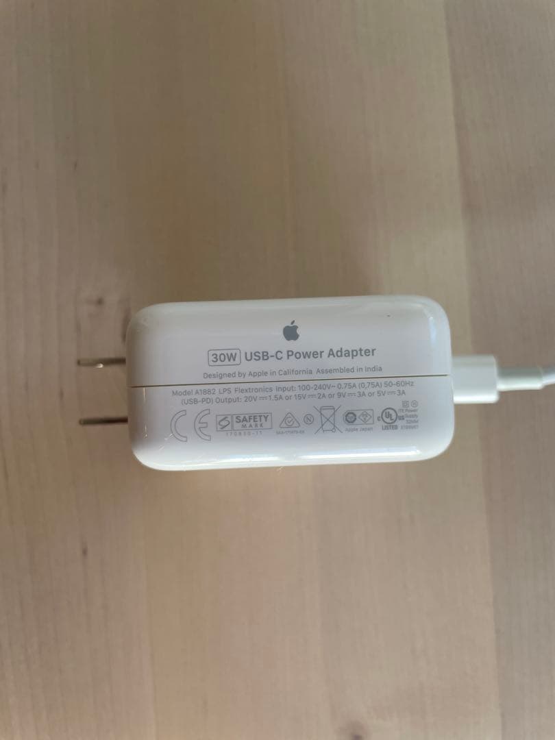 Apple MacBook Air ローズゴールド 13インチ　充電器付き