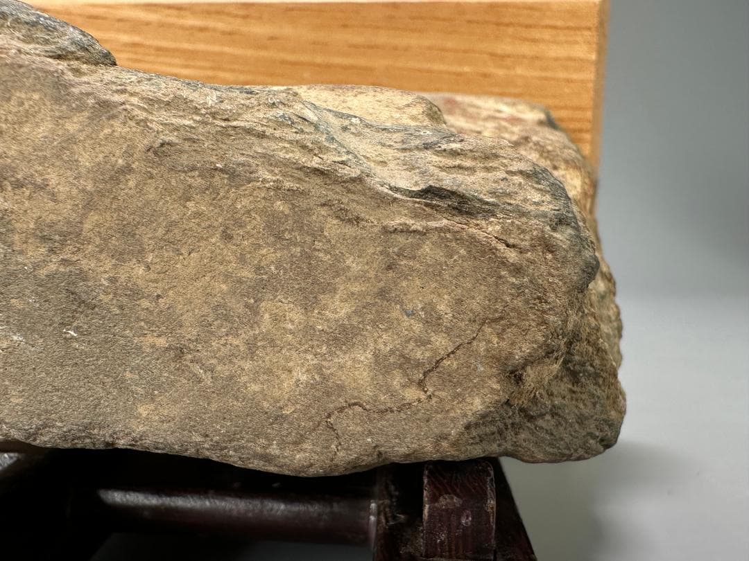 仏教美術石彫　2～3世紀陀羅　ガンダーラ　浮彫断片　仏教叙事　摩耶夢　片岩彩色痕