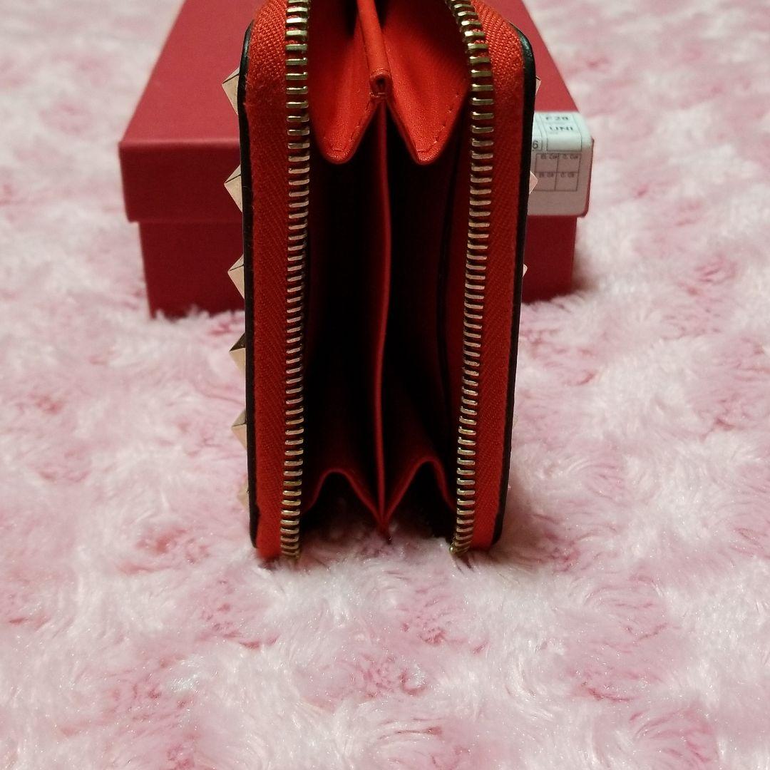 VALENTINO ヴァレンティノ　ロックスタッズ　ケース