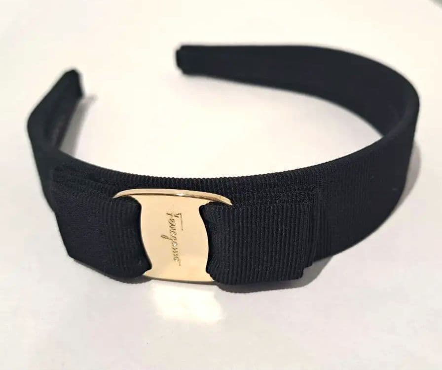 Salvatore Ferragamo　フェラガモ　ヴァラリボン　カチューシャ