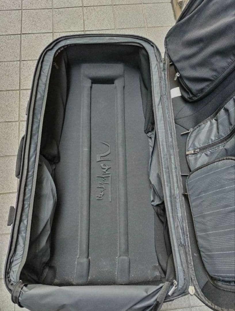 クイックシルバー　ビック　ソフト　キャリーケース　黒　114L