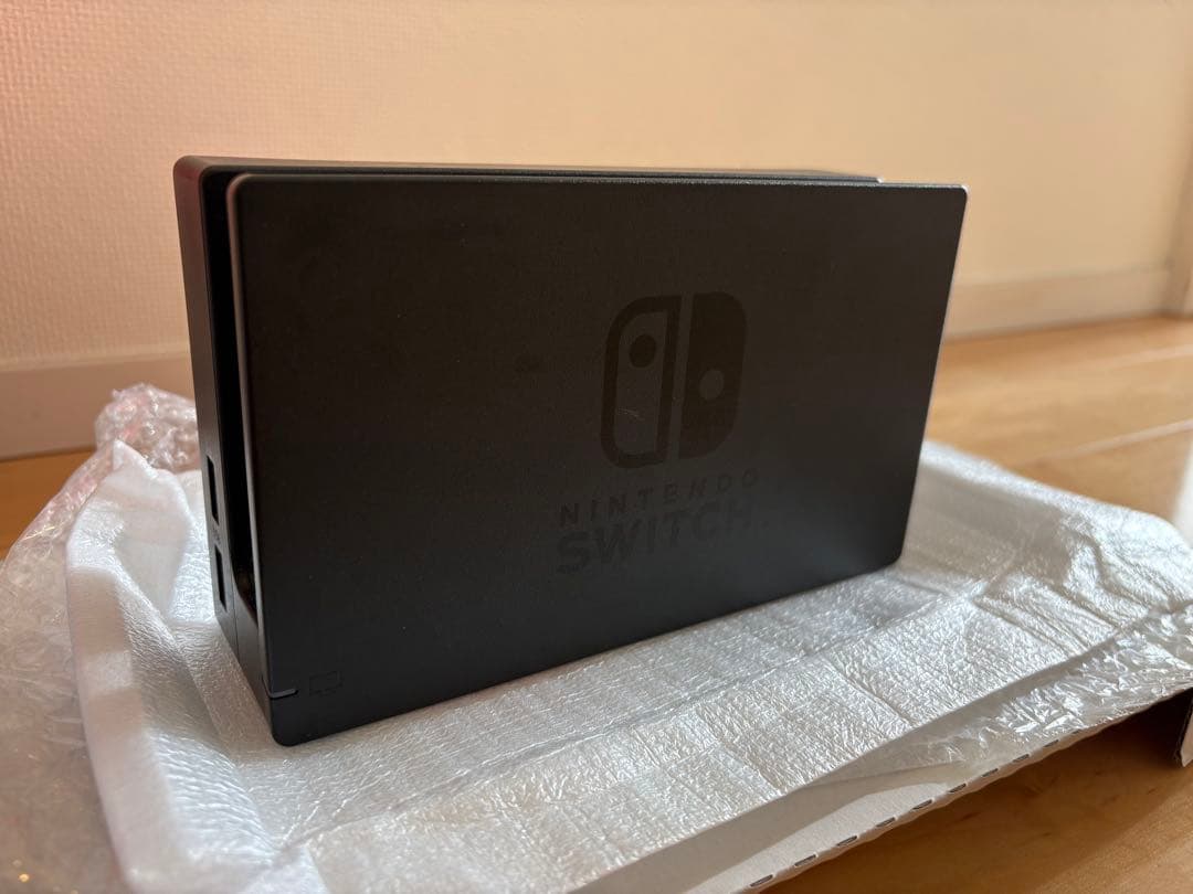 【おまけ付き】Nintendo Switch 本体 ネオンブルー／ネオンレッド