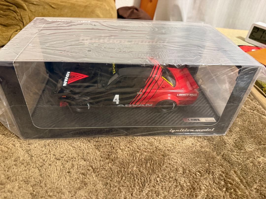 イグニッションモデル　LBWK ADVAN ハコスカ1/18