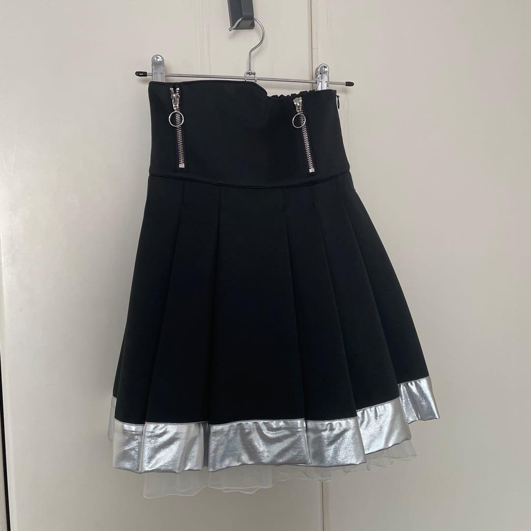 テオドール スカート