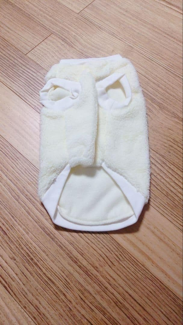 ふわふわトレーナー 犬服　イヌノハナ　　Lサイズ　イエロー