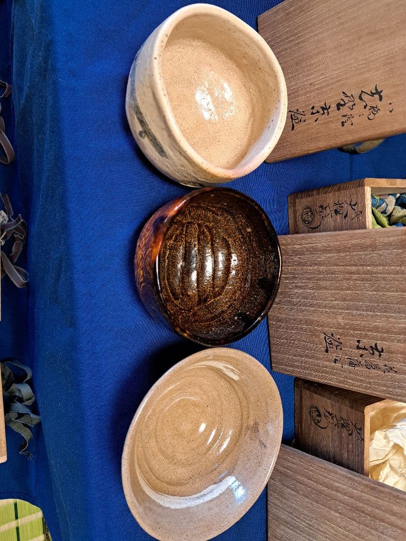 九代大樋長左衛門　12ヶ月茶碗　12客