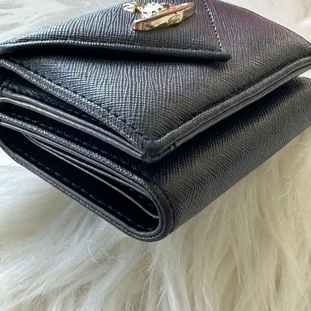 Vivienne Westwood 財布 ブラック 三つ折り レター型 レザー