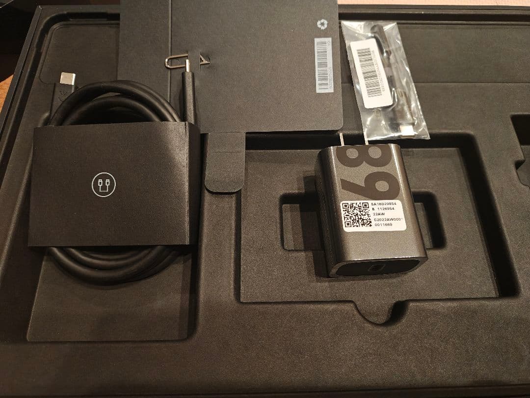 Lenovo Legion Tab Y900 14.5インチ有機EL タブレット