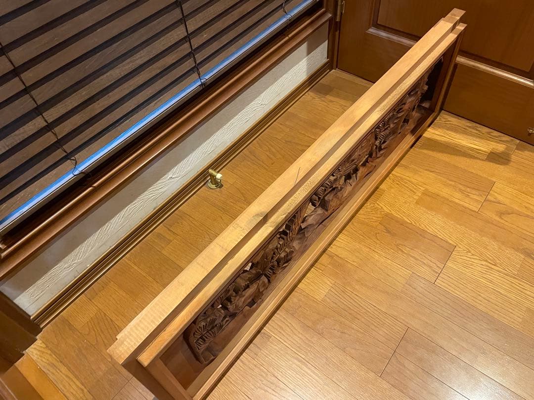 2つセット　欄間　鶴と松のデザイン　彫刻　両面彫り