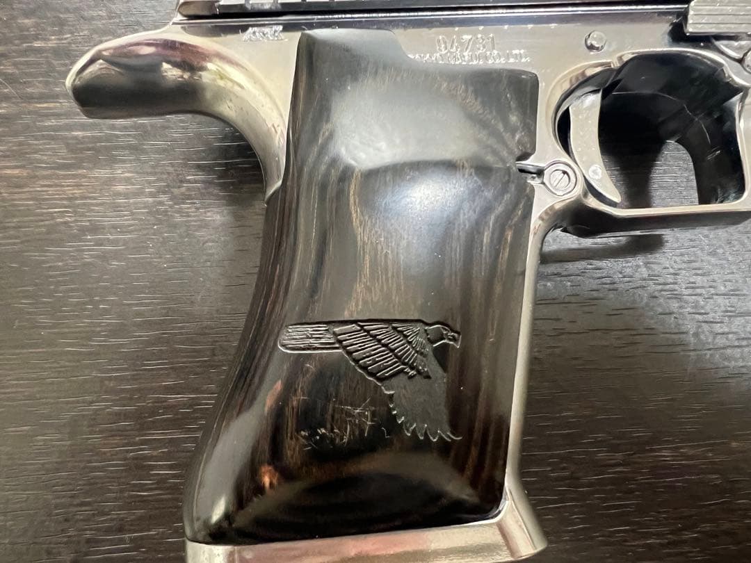 デザートイーグル.50AE クロームステンレスモデル　カスタム　マガジン3本